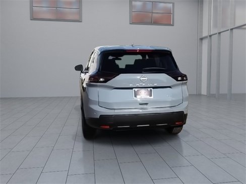New 2026 Nissan Rogue SV image 7