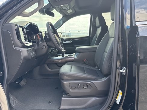 New 2026 Chevrolet Silverado 1500 LTZ image 12