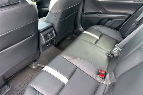 New 2026 Toyota Camry SE image 12