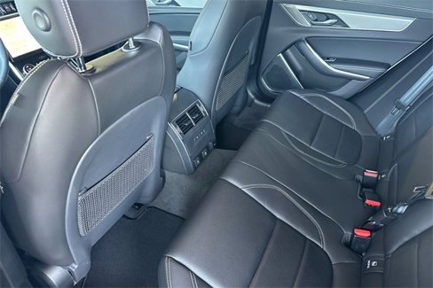 New 2024 Jaguar XF R-Dynamic SE image 11