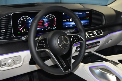 New 2026 Mercedes-Benz GLE 450 4MATIC image 2
