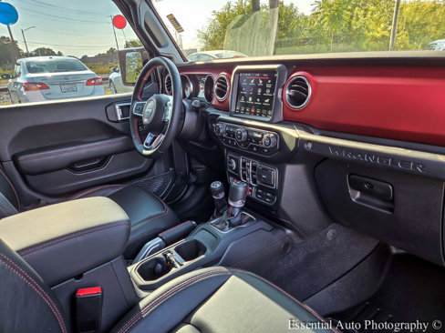 Used 2021 Jeep Wrangler Unlimited Rubicon image 34