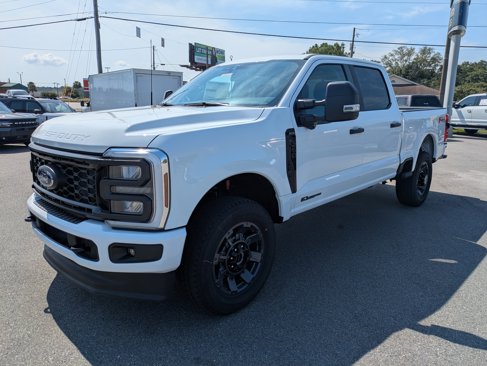 New 2026 Ford F250 4x4 Crew Cab Super Duty image 7