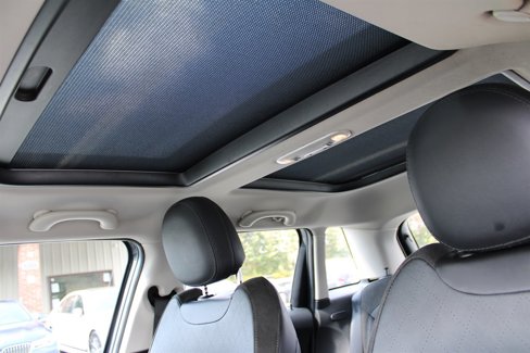 Used 2019 MINI Cooper S w/ Signature Upholstery Package image 21