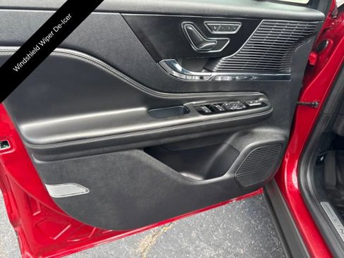 Certified 2022 Lincoln Corsair Reserve w/ Elements Package image 15