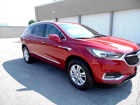 Used 2019 Buick Enclave Essence image 3