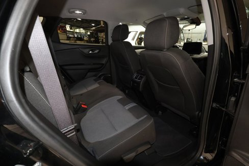 Certified 2025 Chevrolet Blazer LT image 24