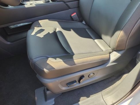 New 2025 Nissan Pathfinder SL w/ Cargo Package image 15