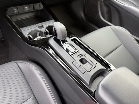 New 2026 Toyota Prius XLE image 11