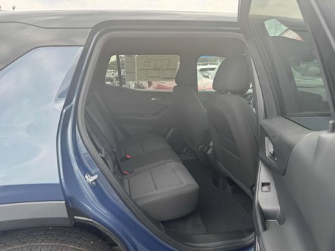 New 2026 Chevrolet Equinox LT image 14
