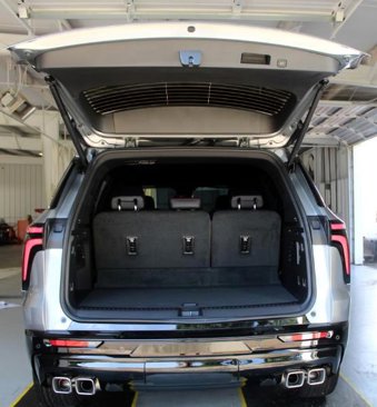 New 2026 Chevrolet Traverse RS image 22