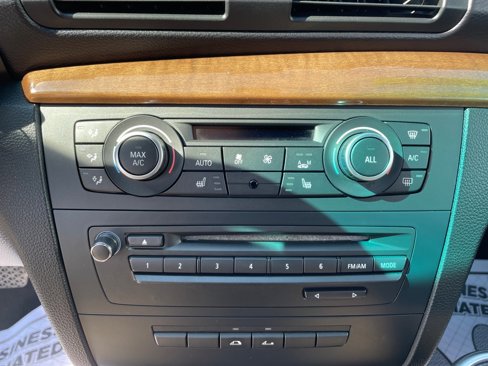 Used 2013 BMW 128i Convertible image 16