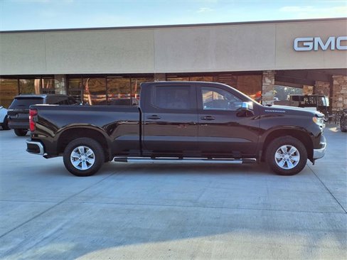 Used 2024 Chevrolet Silverado 1500 LT w/ Protection Package image 4