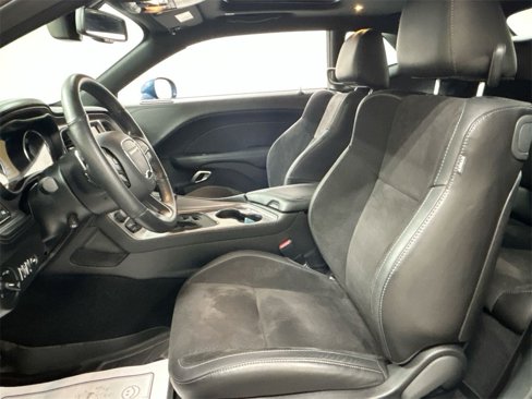 Certified 2023 Dodge Challenger GT w/ Plus Package image 9