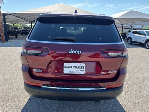 New 2025 Jeep Grand Cherokee L Laredo image 5
