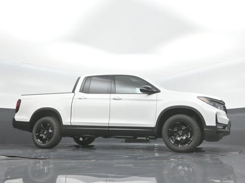 New 2025 Honda Ridgeline Black Edition image 29
