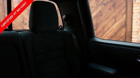 Used 2023 Nissan Frontier PRO-4X w/ Pro Convenience Package image 60