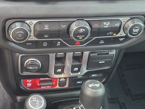 New 2025 Jeep Wrangler Sport image 27