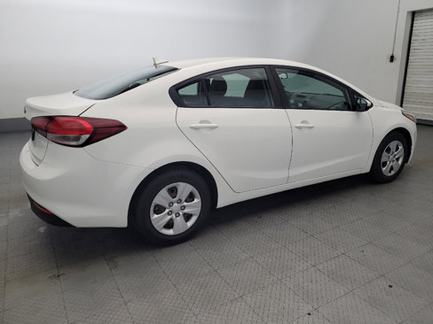 Used 2018 Kia Forte LX image 10