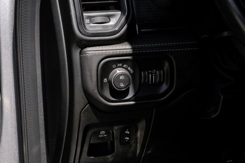 Used 2022 RAM 1500 Limited w/ Body Color Bumper Group image 41