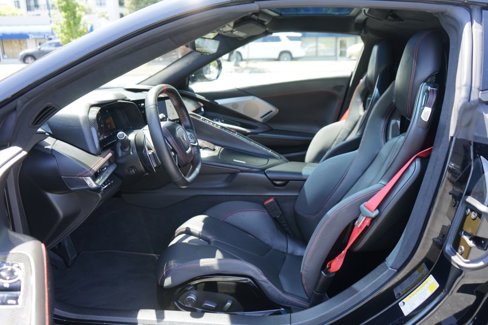 Used 2020 Chevrolet Corvette Stingray Premium Cpe w/ 3LT Preferred Equipment Group image 14