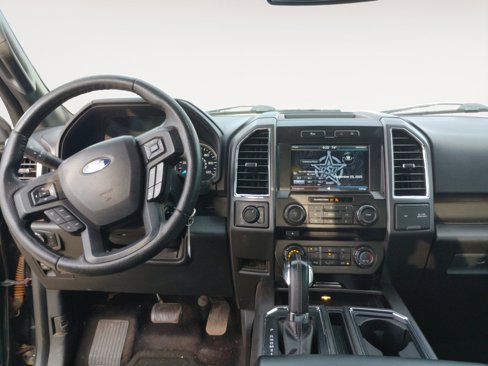 Used 2015 Ford F150 XLT w/ Equipment Group 302A Luxury image 11