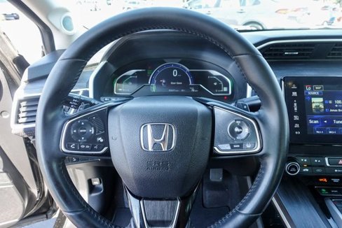 Used 2018 Honda Clarity Touring image 11