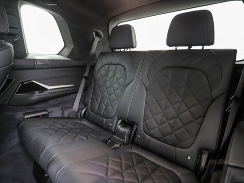 New 2026 BMW X7 xDrive40i w/ Executive Package image 25
