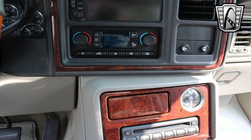 Used 2005 Cadillac Escalade AWD image 17