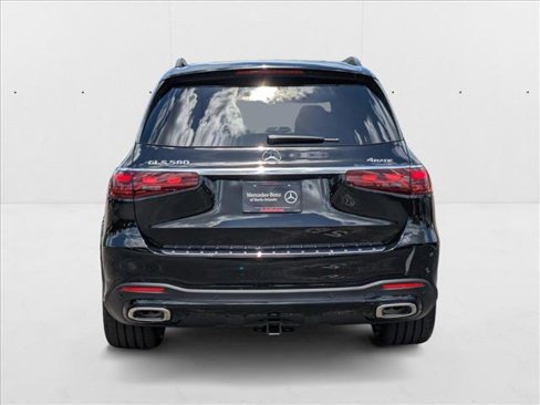 New 2025 Mercedes-Benz GLS 580 4MATIC image 8