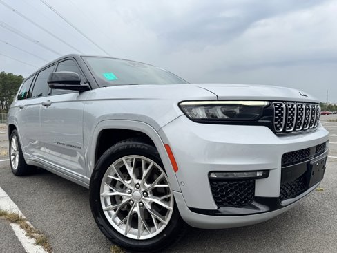 Used 2021 Jeep Grand Cherokee L Summit w/ Luxury Tech Group V image 1