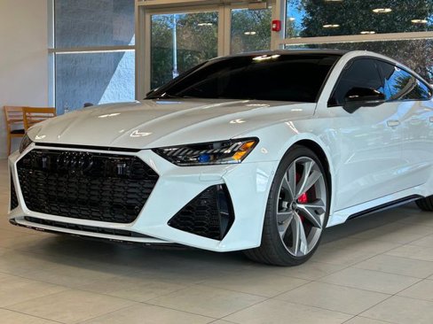 Used 2021 Audi RS 7 Sportback w/ Black Optic Package image 3