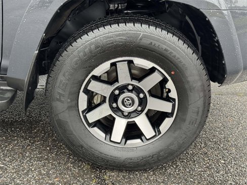 Used 2024 Toyota 4Runner TRD Off-Road Premium image 25