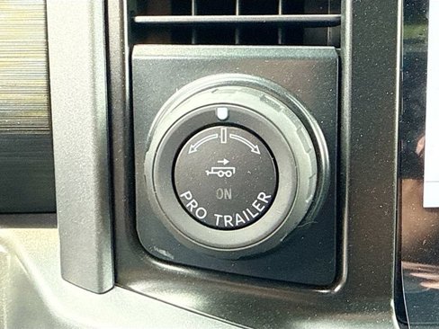 New 2025 Ford F150 XLT image 33