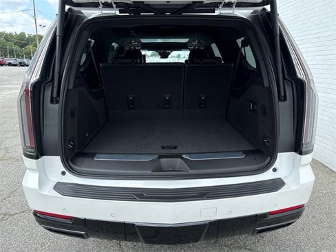 New 2025 Cadillac Escalade ESV Sport Platinum image 4