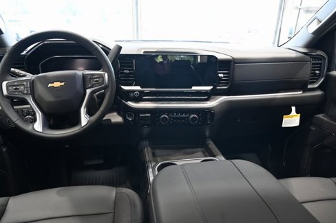 New 2025 Chevrolet Silverado 2500 LTZ w/ LTZ Premium Package image 16