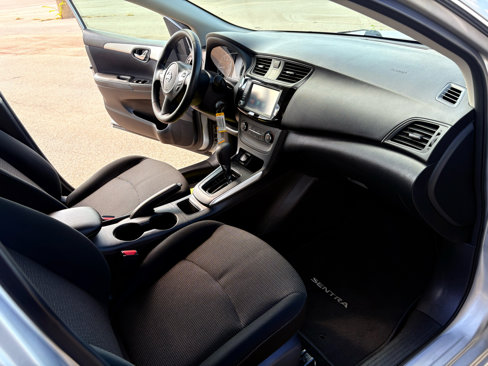 Used 2019 Nissan Sentra S image 11