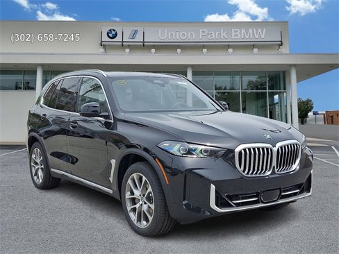 Used 2026 BMW X5 xDrive40i w/ Premium Package image 3