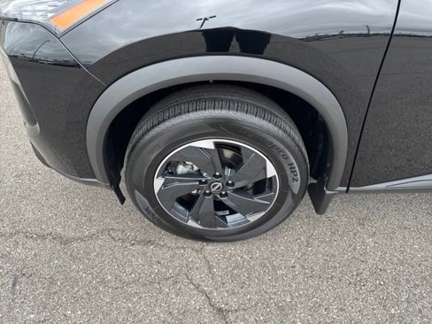 New 2026 Nissan Rogue SV image 9