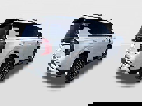 New 2026 Nissan Armada SL image 8