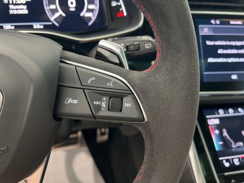 New 2025 Audi RS Q8 performance image 27