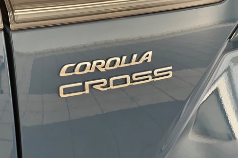 New 2026 Toyota Corolla Cross XLE image 7