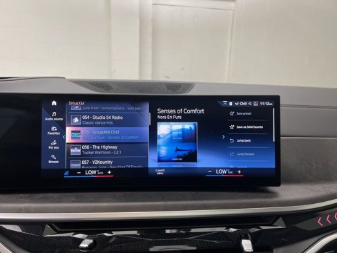Certified 2023 BMW X7 xDrive40i w/ Premium Package image 17