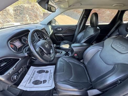 Used 2019 Jeep Cherokee Limited w/ Trailer Tow Group image 13