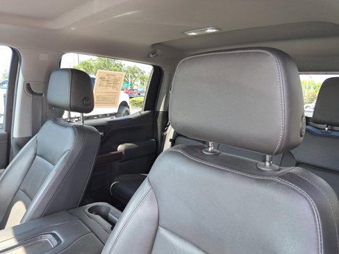 Used 2019 Chevrolet Silverado 1500 LT Trail Boss image 17