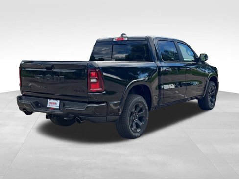 New 2026 RAM 1500 4x4 Crew Cab image 5
