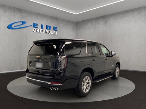 New 2026 Chevrolet Tahoe Premier image 3