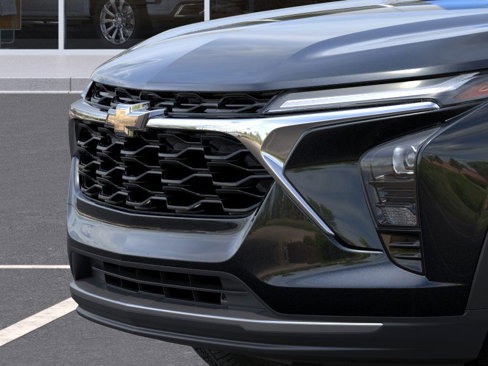 New 2025 Chevrolet Trax LT w/ Sunroof Package image 13