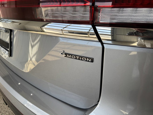 Used 2024 Volkswagen Atlas SE image 15