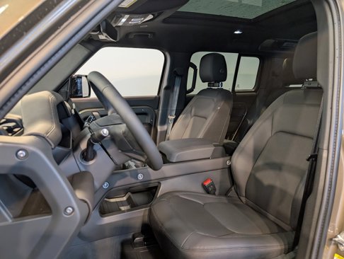 New 2026 Land Rover Defender 110 S image 11